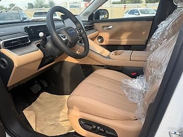 byd e7: AION i60 — электрический кроссовер белого цвета. Кузов и дизайн: - — 8