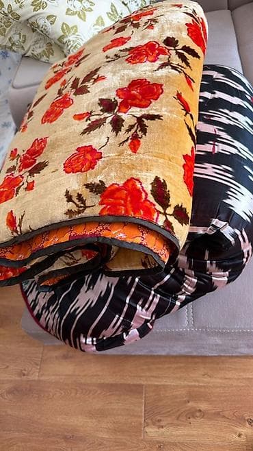 Одеяла и пледы: Одеяло, Б/у, Зима — 4