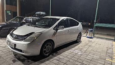 Унаа сатуу: Toyota Prius: 2006 г., 1.5 л, Гибрид, Хетчбек — 3
