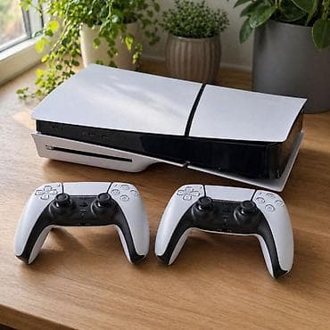PS 5 slim Имеется: - 1 Терабайт памяти - 2 DualSense геймпада -