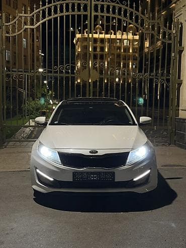 byd 5: Kia K5: 2010 г., Седан — 2