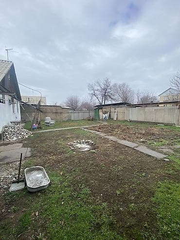 продаю дом г кайынды: Дом с участком В районе киркома Участок 5 соток Первая линия — 7