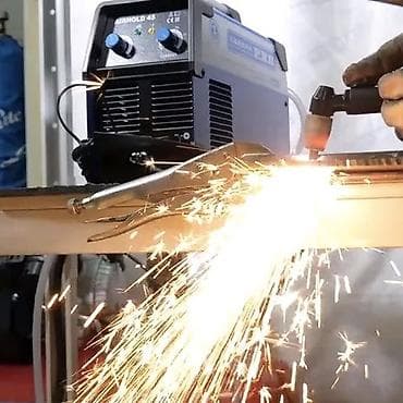 Аренда инструментов: Аренда. Сдаю в аренду сварочные аппараты. Полуавтомат в аренду. С — 3