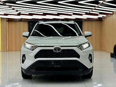 Toyota RAV4: 2021 г., 2.5 л, Автомат, Бензин, Кроссовер