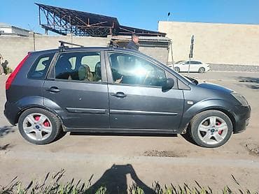 организация продает: Ford Fiesta: 2008 г., 1.4 л, Механика, Бензин, Хэтчбэк — 8