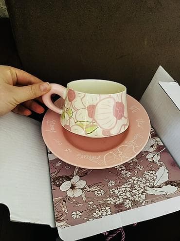 чайные чашки: Чайная пара с блюдцем, керамика. - Нежно‑розовый цвет с цветочным — 2