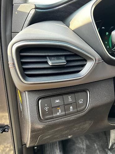rexston khan: Hyundai Santa Fe: 2019 г., 2 л, Автомат, Кроссовер — 10