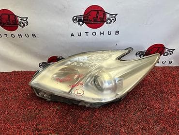 yaris фара: Фара TOYOTA PRIUS ZVW30 2009 лев. (б/у) — 1
