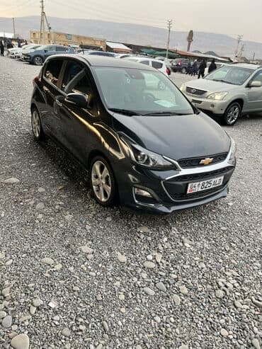 скутеры новые: Chevrolet Spark: 2019 г., 1 л, Вариатор, Бензин, Хетчбек — 3