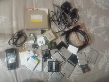 samsung a2: Продаю лот телефонов корпусов боторейки разве зопчасти шнуры и прочее — 2