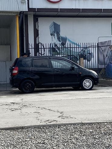 byd f3: Honda Jazz: 2003 г., 1.3 л, Механика, Хэтчбэк — 4