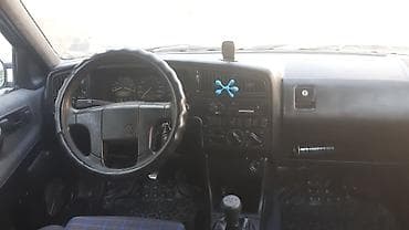 гидравли: Volkswagen Passat: 1991 г., 1.8 л, Механика, Бензин, Универсал — 4