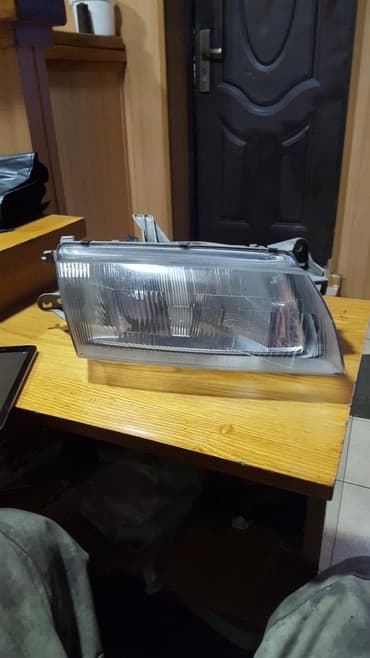 corolla runx: Mazda 323 правая фара девяносто пятый год рулевая рейка генератор — 1