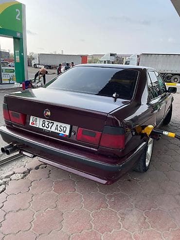 Транспорт: BMW 5 series: 1993 г., 2.5 л, Механика, Бензин, Седан — 5