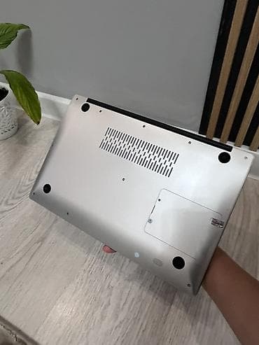 amazon kindle: Почти новый покупали 3 месяцев назад использовали мало просто дома — 6