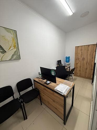 Недвижимость: Продажа офисов 8 м², С ремонтом, 3 этаж — 3