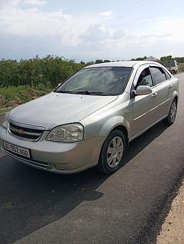 бишкек мотоцикл: Chevrolet Lacetti: 2010 г., 1.6 л, Кол менен иштөөчү, Бензин — 6