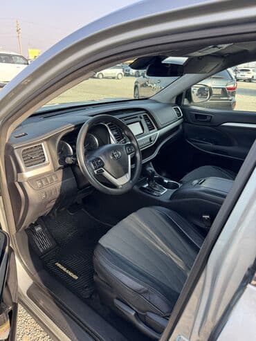 купить скутер бу в бишкеке: Toyota Highlander: 2017 г., 3.5 л, Автомат, Бензиновая, Кроссовер — 7