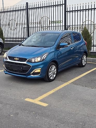 маш: Chevrolet Spark: 2019 г., 0.1 л, Вариатор, Бензин, Хэтчбэк — 1