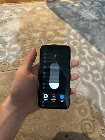 купить бу iphone 11: IPhone 11, Б/у, Белый — 6