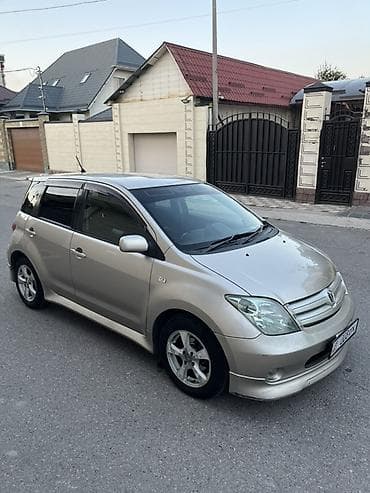 кузов ист: Toyota Ist: 2003 г., 1.5 л, Автомат, Бензин, Хэтчбэк — 2