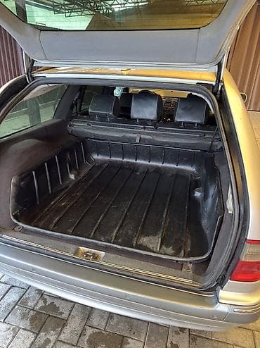 ешка 220: Mercedes-Benz E-Class: 2001 г., 3.2 л, Автомат, Бензин, Универсал — 5