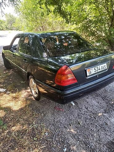 кажи сай: Mercedes-Benz C-Class: 1995 г., 1.8 л, Механика, Бензин, Седан — 4