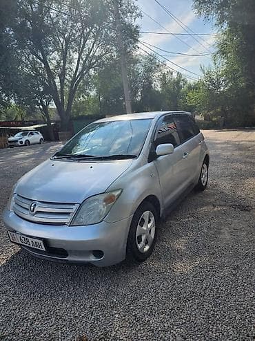 Продажа авто: Toyota Ist: 2003 г., 1.3 л, Автомат — 2