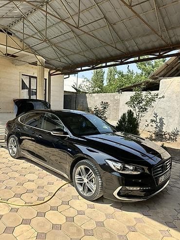 Hyundai Grandeur: 2019 г., 2.4 л, Автомат, Гибрид, Седан