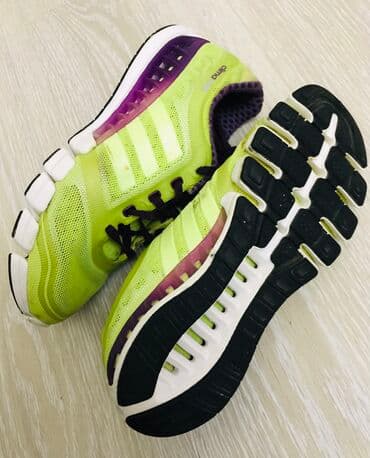 беговые: Оригинальные беговые кроссовки Adidas Climachill. Размер указан на — 6