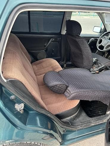 метан 3 поколения: Volkswagen Golf: 1996 г., 1.8 л, Механика, Бензин, Хэтчбэк — 4