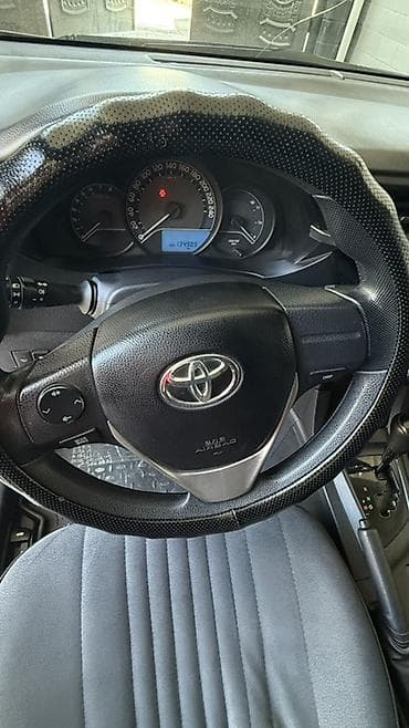 corolla: Toyota Corolla: 2014 г., 1.6 л, Автомат, Бензин, Седан — 5
