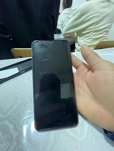 nitendo switch: Redmi, Redmi 13C, Б/у, 128 ГБ, цвет - Черный, 2 SIM — 2