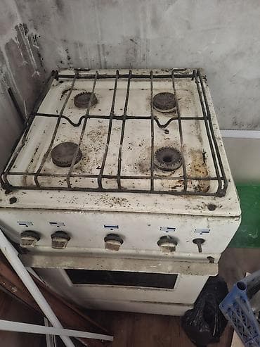 Газовая плита с духовкой, напольная, классическая. Характеристики: -