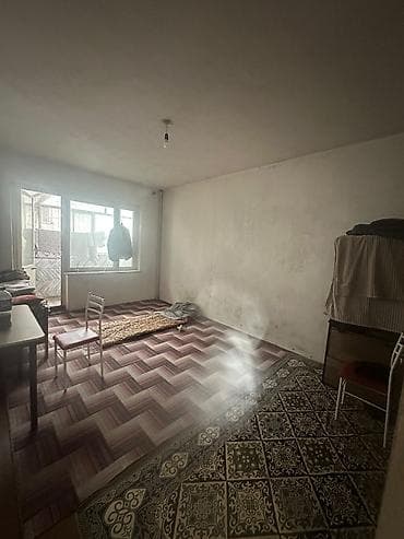Батирлер: 1 бөлмө, 35 м², Учкун мкр 1 кабат, Эски ремонт — 4