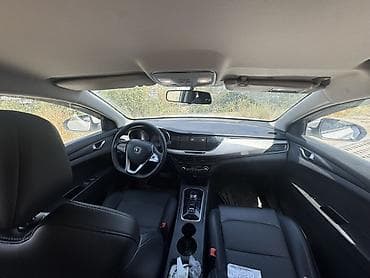 baic ec3: Changan Eado Plus: 2022 г., Седан — 4