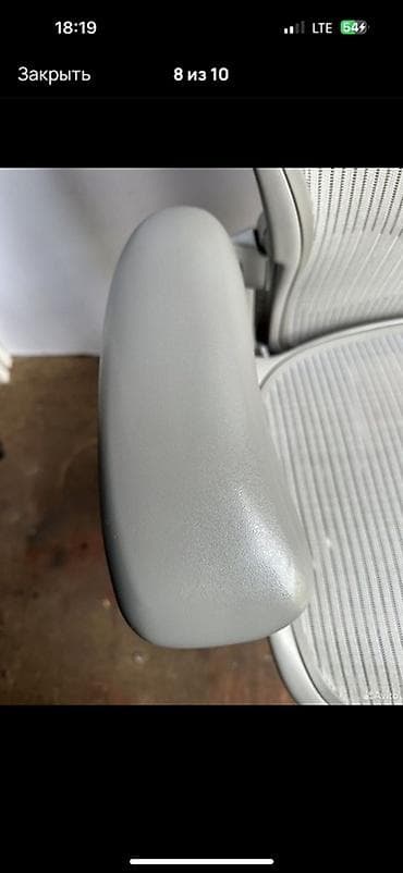 Эргономичное компьютерное кресло Herman Miller Aeron с сетчатой — 8