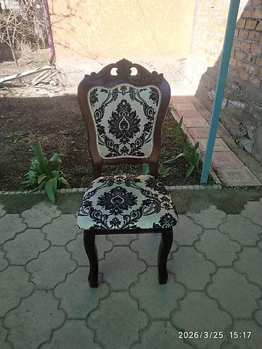 small table: Стул для зала, Дерево — 1