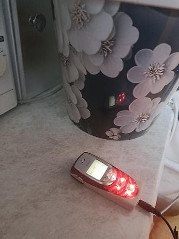 vintage t9: Набор из трёх мобильных телефонов: 1) Sony Ericsson Xperia (сенсорный — 9
