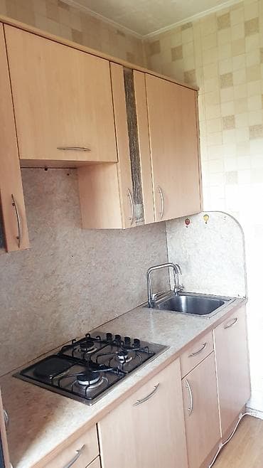 80: 3 комнаты, 61 м², 105 серия, 3 этаж, Старый ремонт — 9