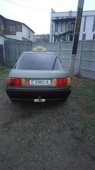 x5 e53: Audi 80: 1990 г., Механика, Седан — 3