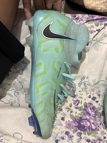 Спорт жана хобби: Футбольные бутсы Nike (2 пары) 42р найк темпо за 2299 Фантом луна за — 3