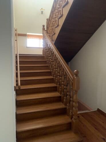 земельные дома: Дом, 213 м², 6 комнат, Собственник — 11