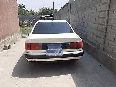 кассеты аудио: Audi 100: 1991 г., 2 л, Ручные, Бензин, Седан — 3