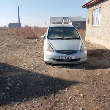 Honda Fit: 2003 г., 1.3 л, Бензин, Хэтчбэк