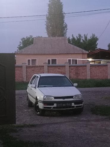 капот на голф3: Volkswagen Golf: 1992 г., 1.8 л, Бензин, Хэтчбэк — 4