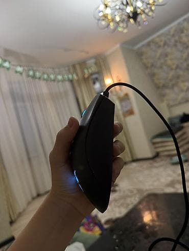 deathadder: Игровая мышь Razer DeathAdder V2 (проводная) - Эргономичный корпус — 3