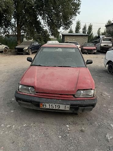 Honda Civic: 1989 г., Механика, Бензин, Седан — 3