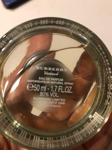 Прокат одежды: Легкий и солнечный аромат Weekend от BURBERRY духи парфюм — 3