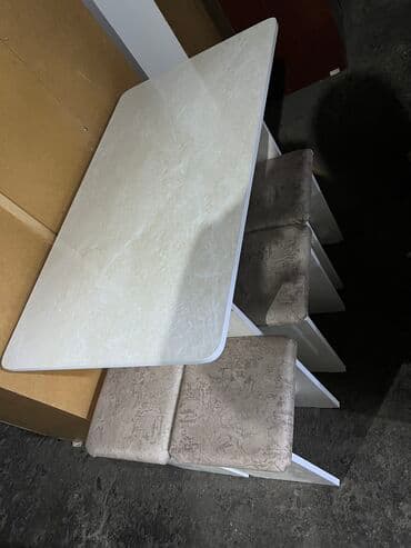 Столы: Стол тобуретка стол стуля размер 110на64 тобуретка4шт высота стола75 — 22